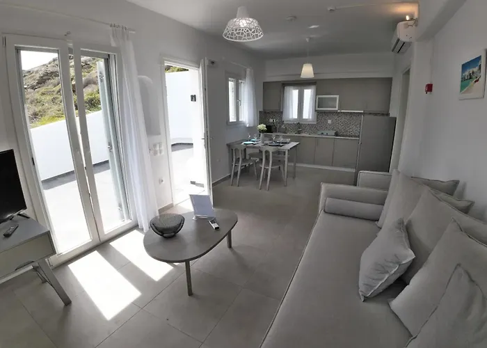 1path Mykonos Super Paradise